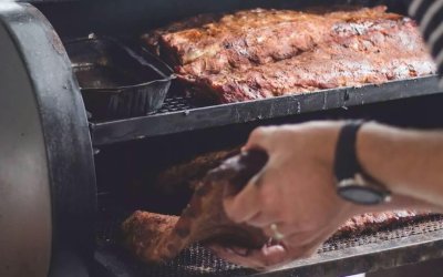 The Ultimate Beginner’s Guide to Smoking Meat